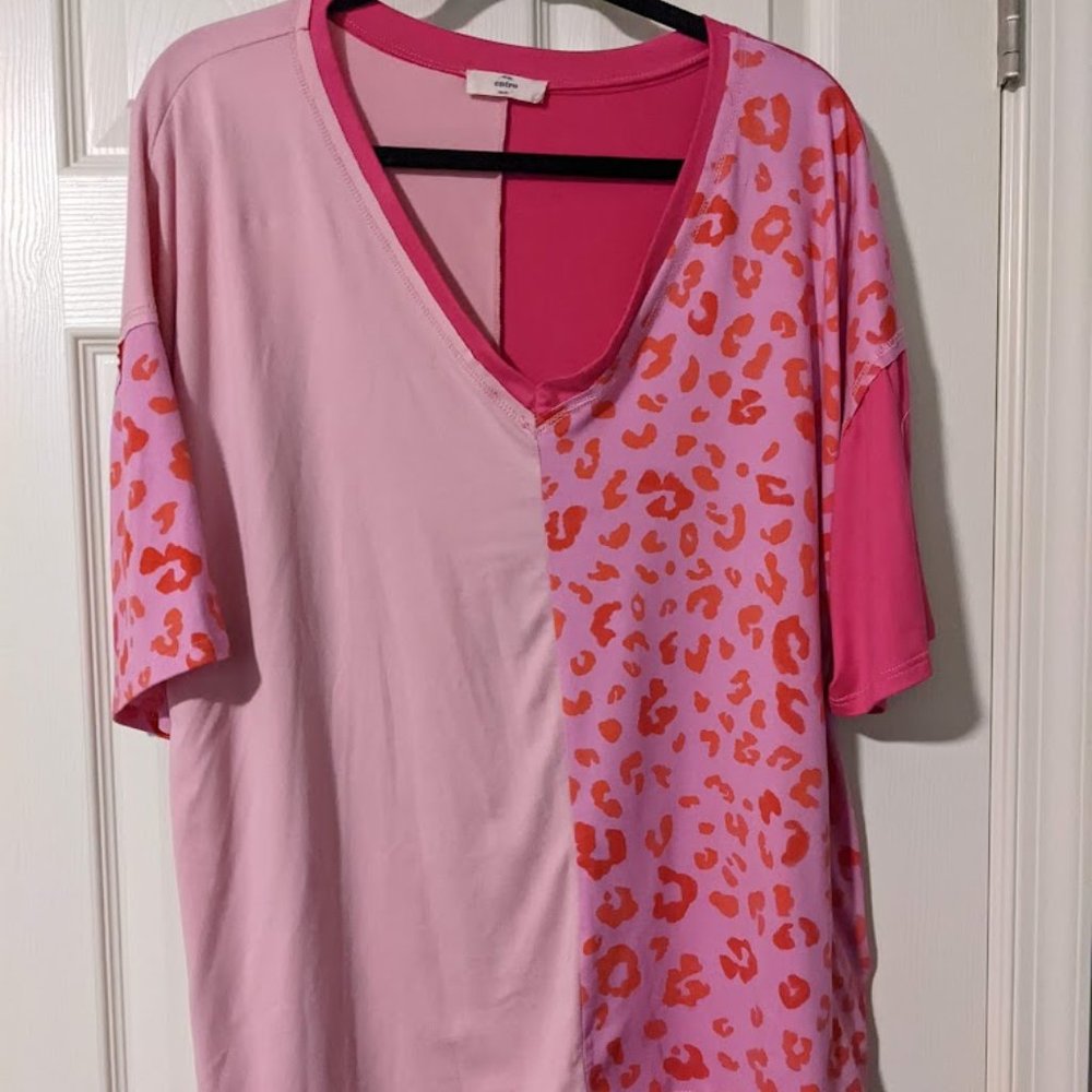 Women's Oversize Loose Fitting Pink and Red Leopard Blouse